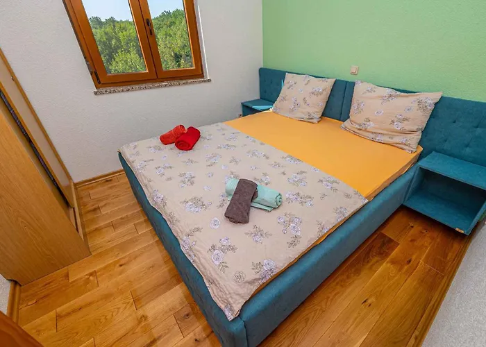 Apartament In 45894 *