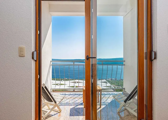 Apartament In 45894 *